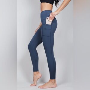 Yogalicious Blue Leggings with Pockets Medium